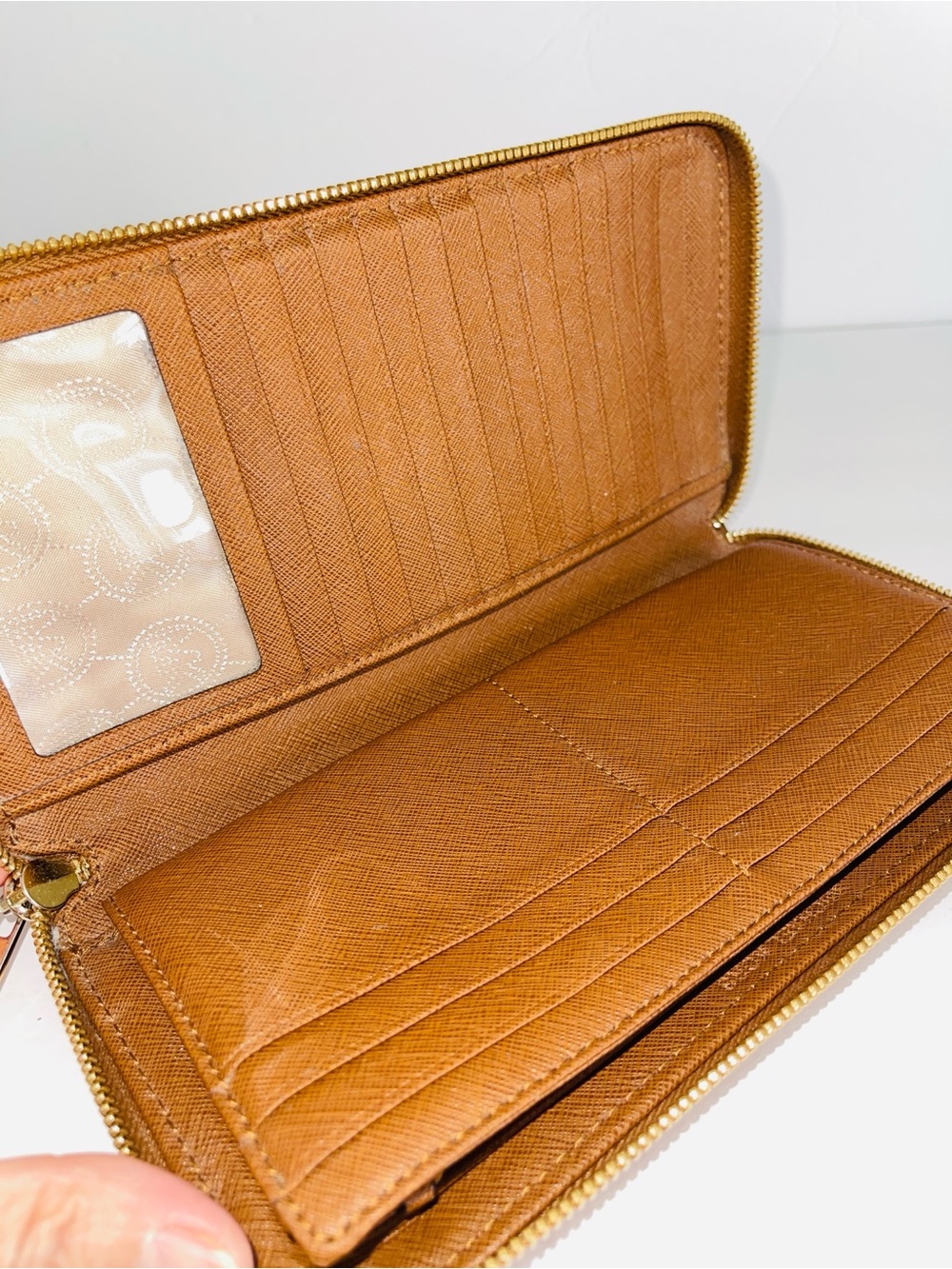 Michael Kors Jet Set Travel Saffiano Leather Continental Wallet Luggage Brown - Picture 4 of 10